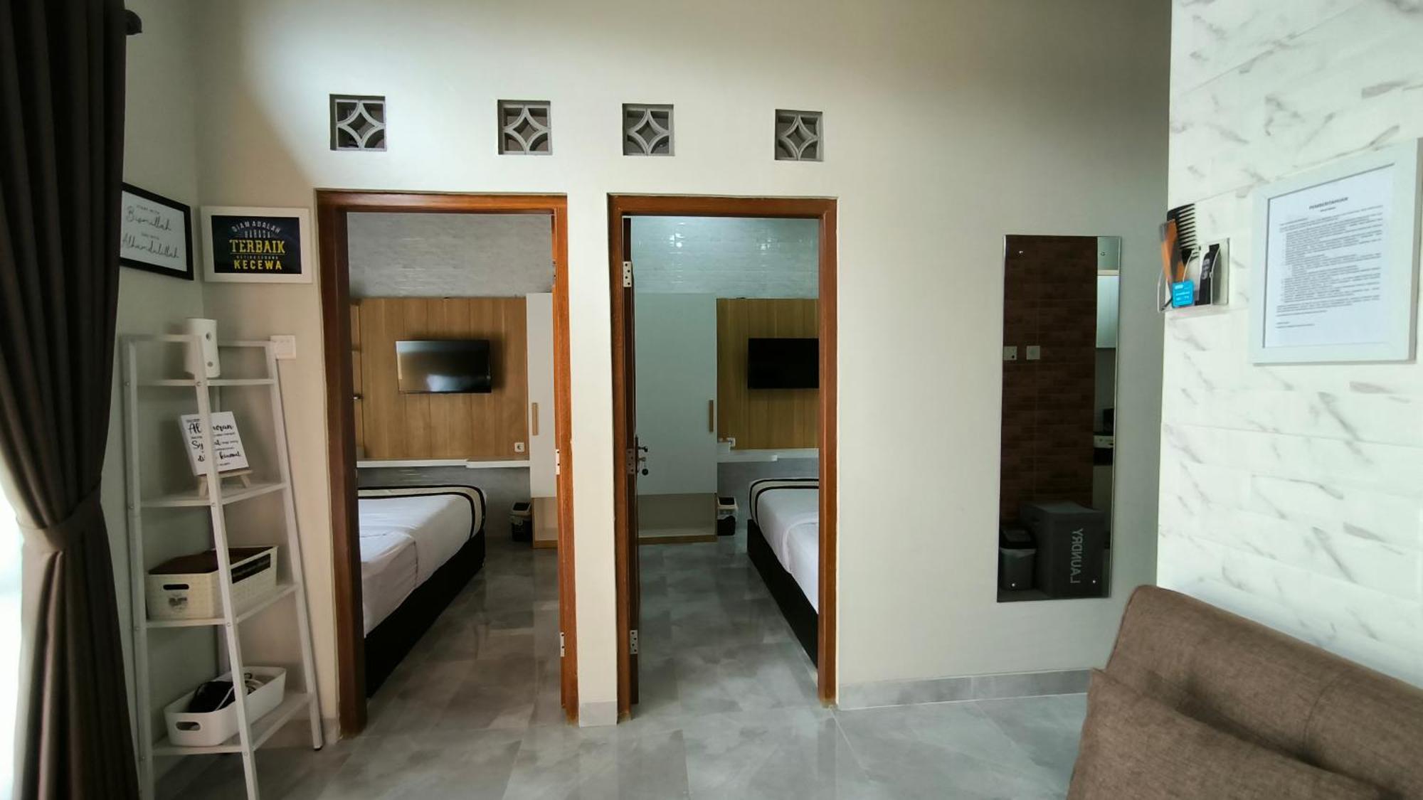 Premier Homestay Syariah Kalasan Buitenkant foto