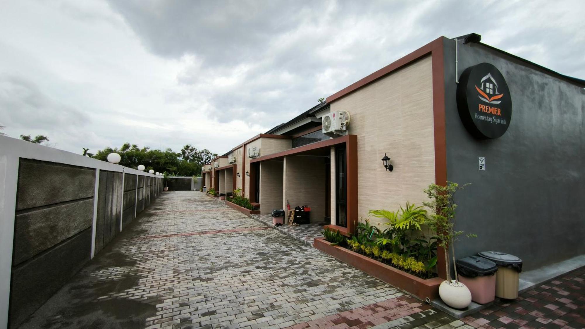 Premier Homestay Syariah Kalasan Buitenkant foto