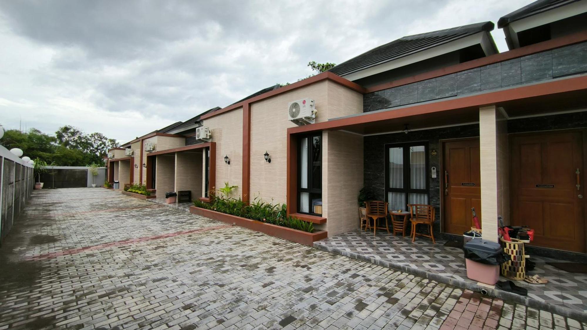 Premier Homestay Syariah Kalasan Buitenkant foto